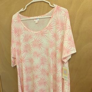 LuLaRoe Perfect T Sz 3XL Never worn NWT